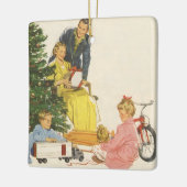 ヴィンテージクリスマスモーニング、家族開放プレゼント セラミックオーナメント (左)