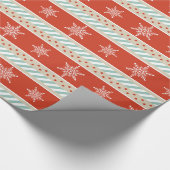 ヴィンテージクリスマスレッドミントスノーフレークのパターン ラッピングペーパー (角)