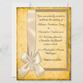 ヴィンテージクリームリボンおよび金ゴールド結婚式招待状 招待状 (正面)