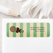 ヴィンテージグリーンベビーシャワーラトル&ストライプ ラベル (インサイチュ)
