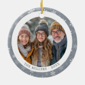 ヴィンテージグレーと白の雪片2枚の写真 セラミックオーナメント (裏面)