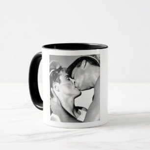 ヴィンテージゲイメンズ船員キスDADT マグカップ