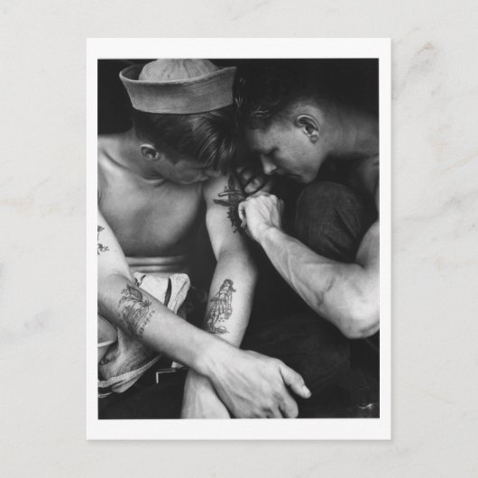 ヴィンテージゲイ興味タトゥーを持つ水夫のハンク ポストカード (正面)