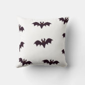 ヴィンテージゴシックハロウィーン怖いこうもり クッション (裏面)