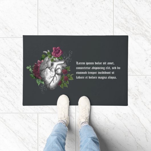 ヴィンテージゴシック様式のブルゴーニュフローラハート ドアマット (室内)