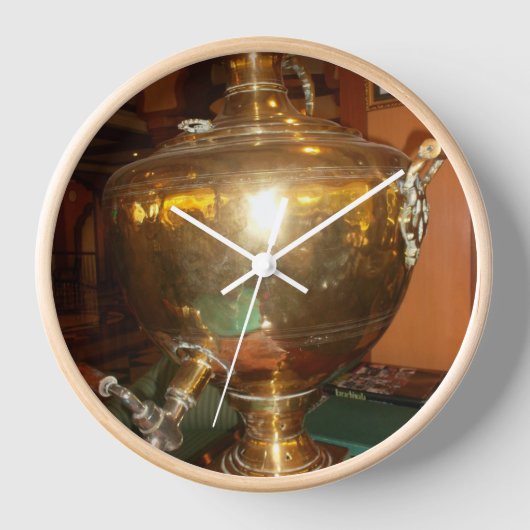 ヴィンテージゴールデンティーポットウォールアート&プリント 壁時計 (正面)
