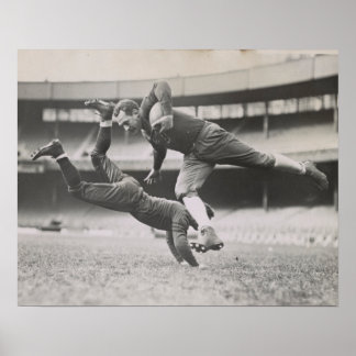ヴィンテージサッカーのポスター白黒の男の洞窟 ポスター