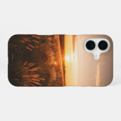 ヴィンテージサンセットメドウズ iPhone 16ケース (裏面横)