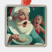 ヴィンテージサンタがクリスマスに赤手で釣った メタルオーナメント (正面)