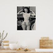 ヴィンテージサーカスの筋肉の女の子フォトポスター ポスター (キッチン)