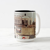 ヴィンテージシカゴスタジアムロックコンサートベニュー1968 ツートーンマグカップ (正面右)