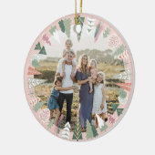 ヴィンテージシックなクリスマスツリーファミリーフォトピンク セラミックオーナメント (左)