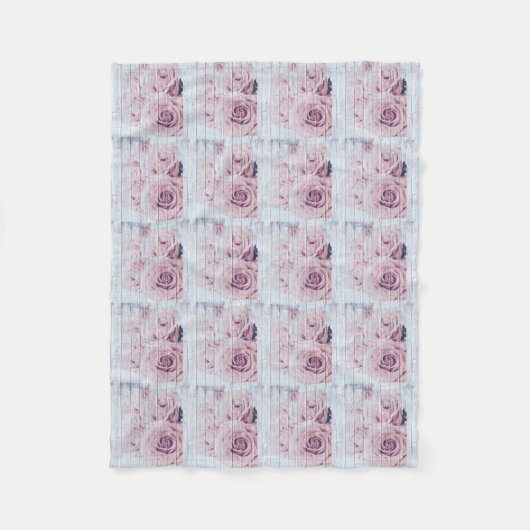 ヴィンテージシャビーシックなダスキピンクローズ フリースブランケット (正面)