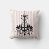 ヴィンテージシャンデリアとピンクストライプ色のパターン クッション (正面)