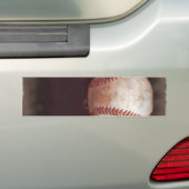ヴィンテージスタイルのセピアベースボールアートワーク バンパーステッカー (車上)