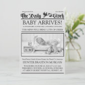 ヴィンテージスタイルの白黒新聞風ニュースレター 誕生のお知らせ 招待状 (スタンド正面)