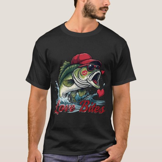 ヴィンテージスタイルの釣りイラスト Reel Love Fishing Tシャツ (正面)