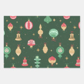 ヴィンテージスタイルクリスマスオーナメントパターン – 緑 ラッピングペーパーシート (正面3)