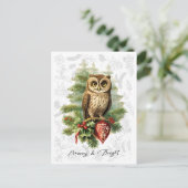 ヴィンテージスタイルクリスマススノーフクロウと常緑樹 ポストカード (スタンド正面)