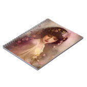 ヴィンテージスタイルポートレートの美しいフローラ女性 ノートブック (左側)