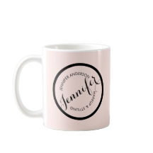 ヴィンテージスタンプのロゴメイクアップと美しいピンク