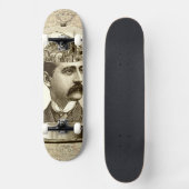 ヴィンテージスチームパンク時計用脳、口ひげ男 スケートボード (正面)