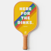 ヴィンテージストライプオンゴールデンイエローHere for the Dink ピックルボールラケット (裏面)