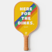ヴィンテージストライプオンゴールデンイエローHere for the Dink ピックルボールラケット (正面)