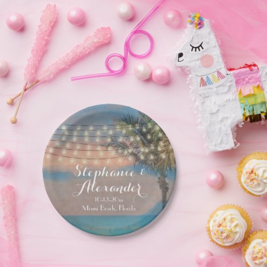 ヴィンテージストリングライツサンセットビーチ結婚式 ペーパープレート (パーティー)