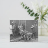 ヴィンテージストロングマンロックトリック ポストカード (スタンド正面)