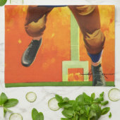 ヴィンテージスポーツサッカー選手クォーターバックランニング キッチンタオル (折り畳み)