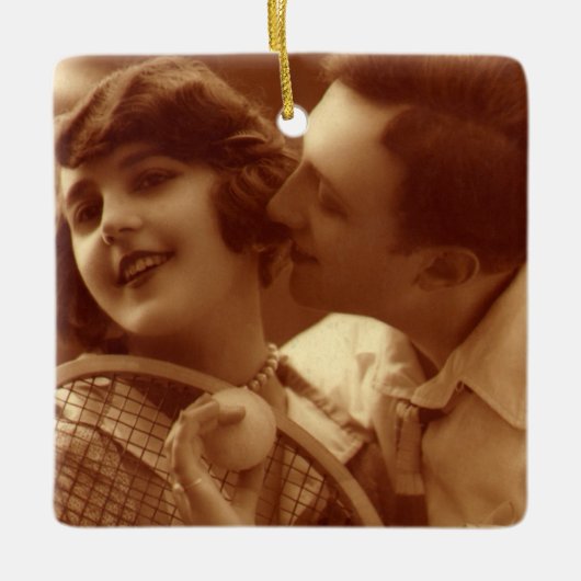 ヴィンテージスポーツテニス、愛とロマンス セラミックオーナメント (正面)