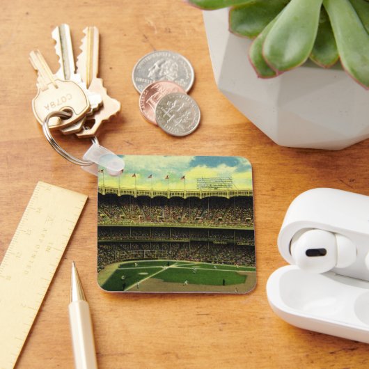 ヴィンテージスポーツ野球場と群衆 キーホルダー (デスク)