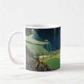 ヴィンテージスポーツ，夜の野球ゲーム コーヒーマグカップ (左)