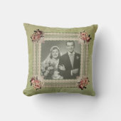 ヴィンテージスモークグリーンダマスクのメモリーフォト クッション (正面)