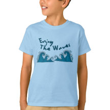 ヴィンテージセーラー楽しむシー波サマーキッズ