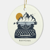 ヴィンテージタイプライターの山の風景名 セラミックオーナメント (左)