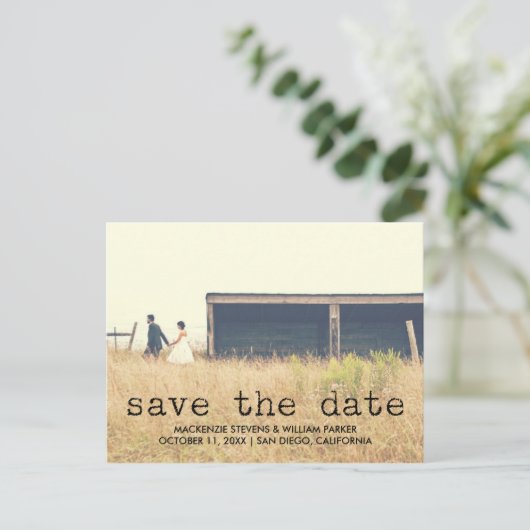 ヴィンテージタイプライター文字写真の保存日付 案内ポストカード (スタンド正面)