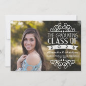 ヴィンテージタイポグラフィ2025年写真卒業 招待状 (正面)