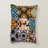 ヴィンテージタイル：複雑な装飾詳細。 アクセントクッション (裏面(縦))