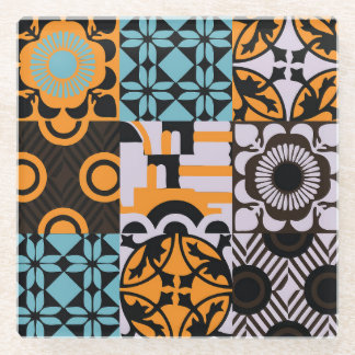 ヴィンテージタイル：複雑な装飾詳細。 ガラスコースター