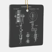 ヴィンテージタトゥーアーティストガンシャツ セラミックオーナメント (右)