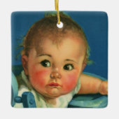 ヴィンテージチャイルド，かわいい男の赤ちゃんまたはハイチェアの女の子 セラミックオーナメント (正面)