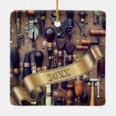 ヴィンテージツールlレトロ木工クリスマス セラミックオーナメント (裏面)