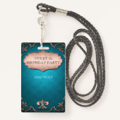 ヴィンテージティール（緑がかった色）タンスクロール甘い16誕生日パーティー バッジ (裏面ランヤード)