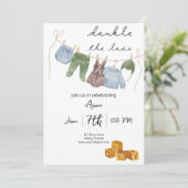 ヴィンテージテーマツイン男の子の赤ちゃんシャワー 招待状 (スタンド正面)