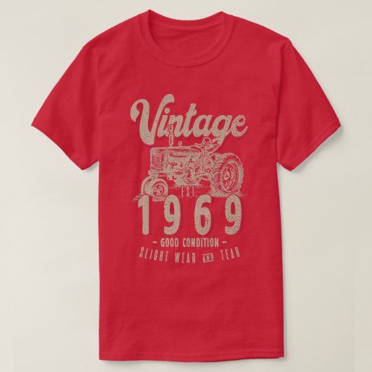 ヴィンテージトラクター農家生まれ誕生日イン1969 & Est Tシャツ (デザイン正面)