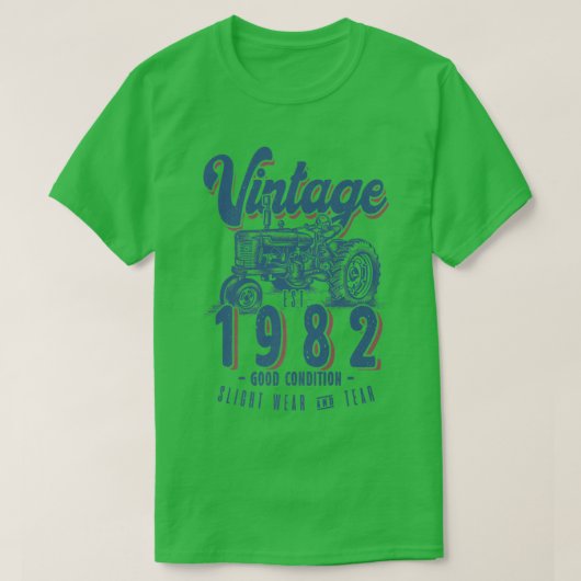 ヴィンテージトラクター農家生まれ誕生日イン1982 & Est Tシャツ (デザイン正面)