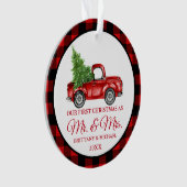 ヴィンテージトラックの初めてのクリスマスミスター・アンド・ミセス・プレイド オーナメント (正面)