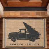 ヴィンテージトラッククリスマスツリーファミリー名素朴 ドアマット